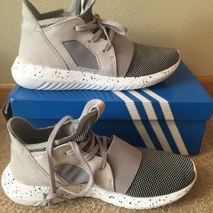 Adidas Tubular Defiant